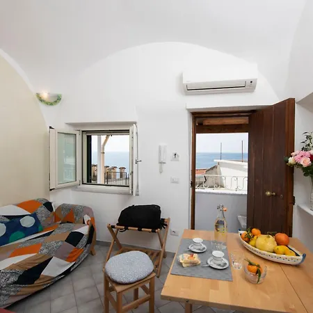 Sol Levante Holiday home