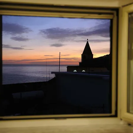 Sol Levante Holiday home