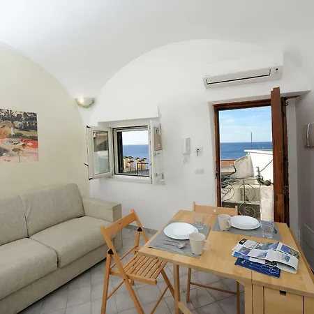 Holiday home Sol Levante